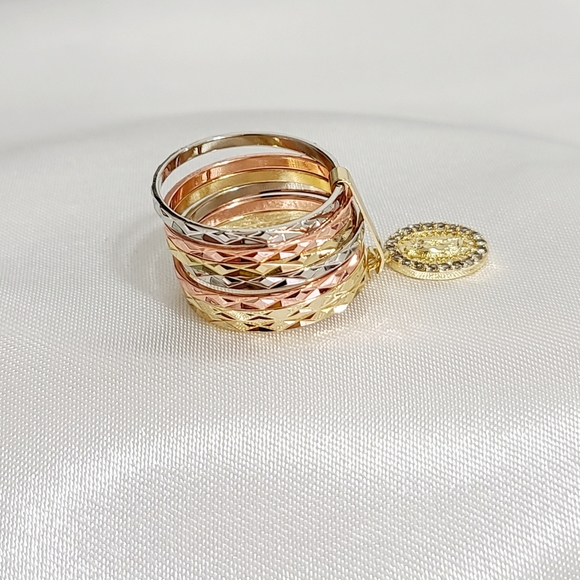 7 bangle ring - Picture 3 of 5
